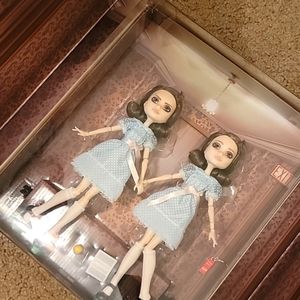 MONSTER HIGH COLLECTORS THE SHINING DOLL SET